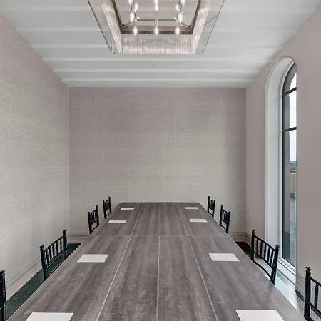Tulsa Club Hotel Curio Collection By Hilton