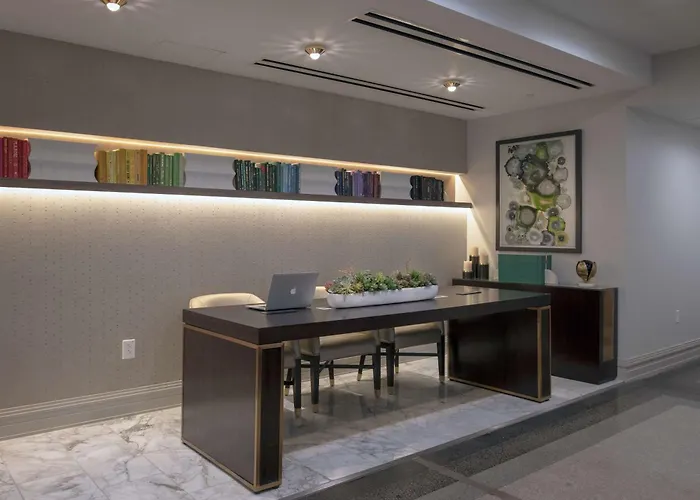 Club Curio Collection By Hilton 4*
