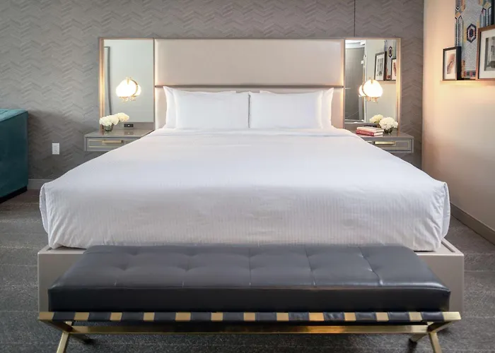 Club Curio Collection By Hilton Hotel 4*