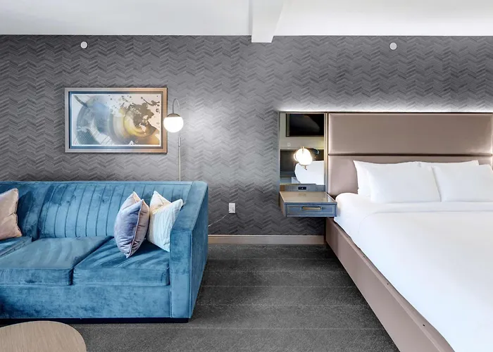 Club Curio Collection By Hilton Tulsa