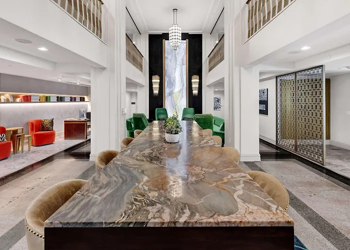 Club Curio Collection By Hilton Hotel Tulsa