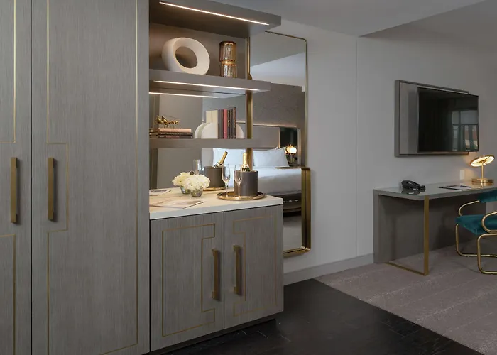 Club Curio Collection By Hilton Hotel Tulsa